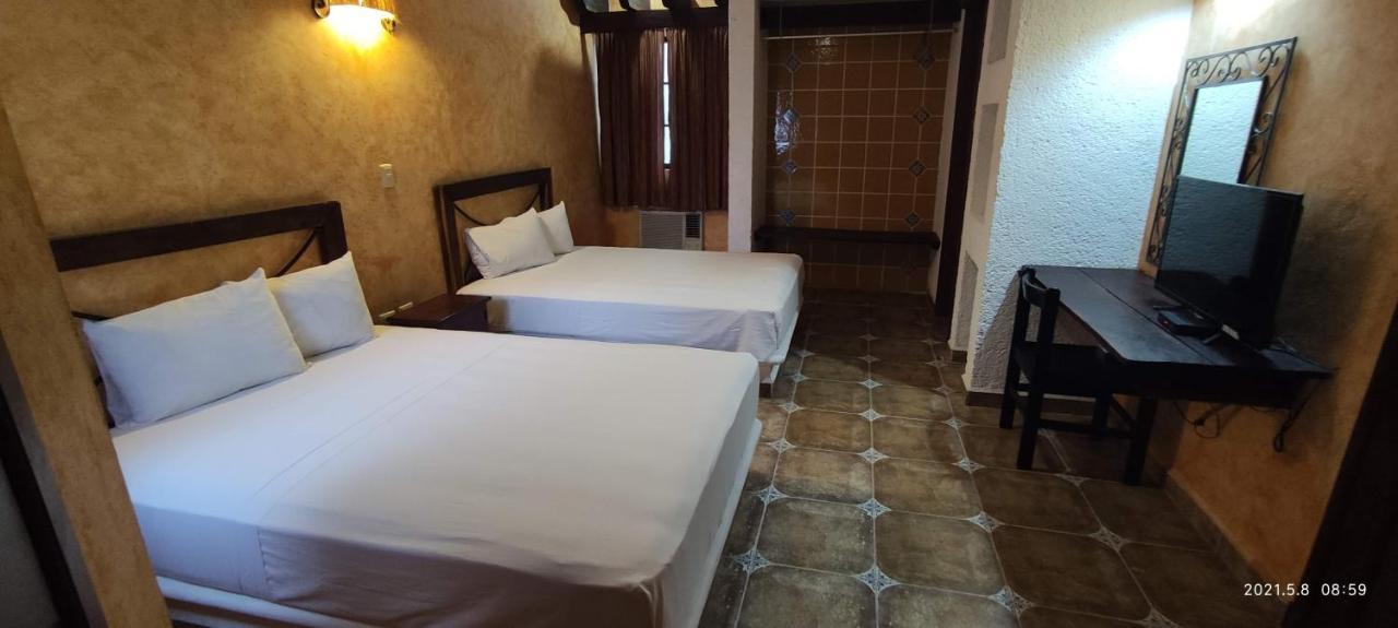 Alux Rooms Playa del Carmen Eksteriør bilde