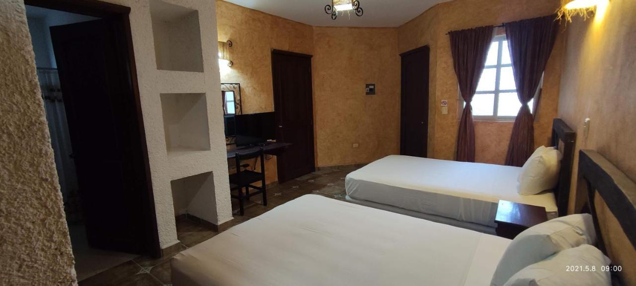 Alux Rooms Playa del Carmen Eksteriør bilde