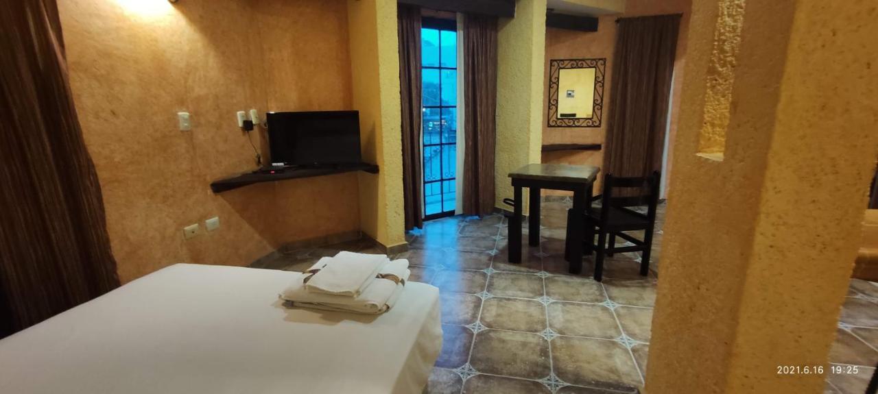 Alux Rooms Playa del Carmen Eksteriør bilde