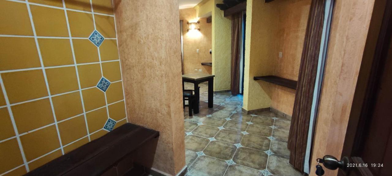 Alux Rooms Playa del Carmen Eksteriør bilde